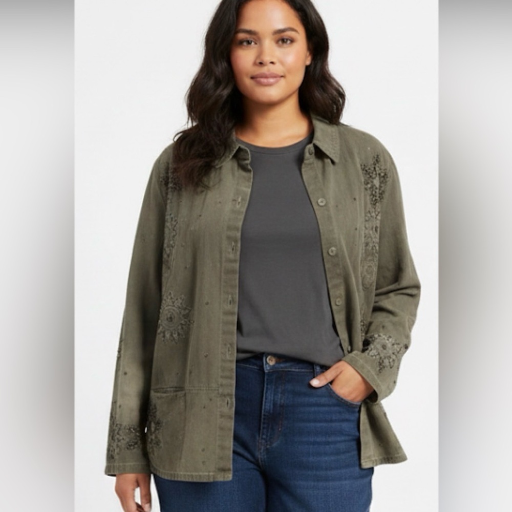 Chico’s Beaded button down Sage long Jacket size Lg